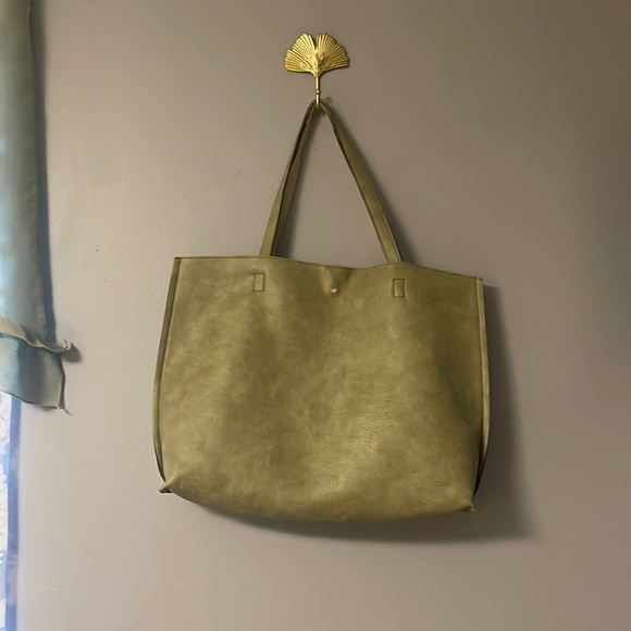Sage Green Vegan Leather Bag Large - Picture 2 of 10